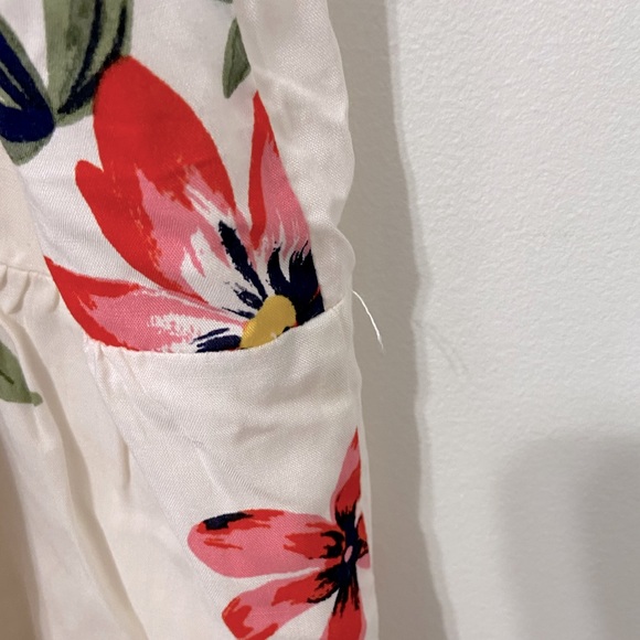 Old Navy Floral Tank Top - Youth size XL (14) - Picture 4 of 6